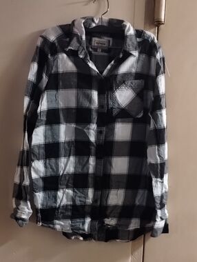 Express Men’s Black & White Check Button-Up Shirt